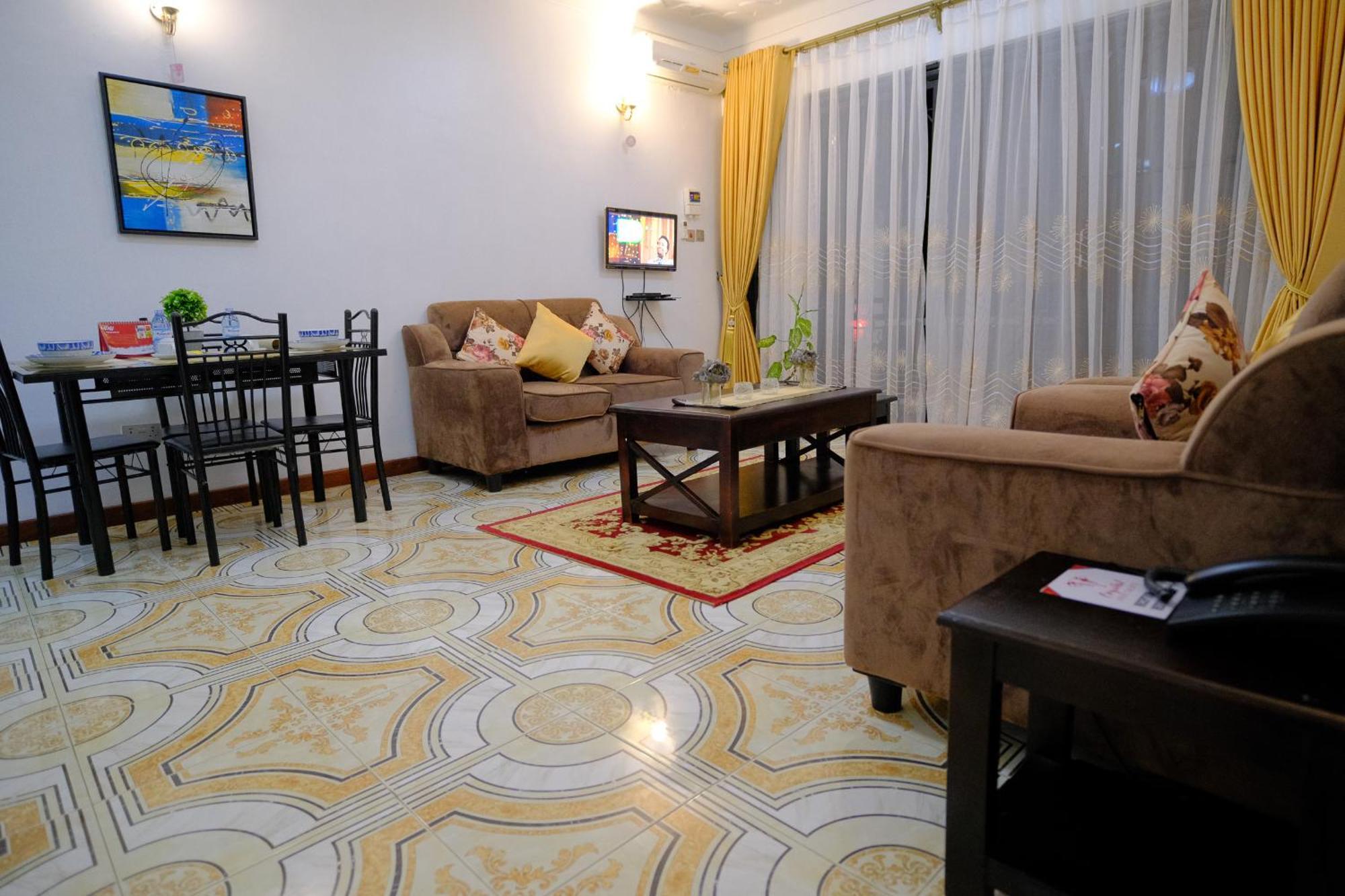 Apartment Crystal Uganda Next To Un Base