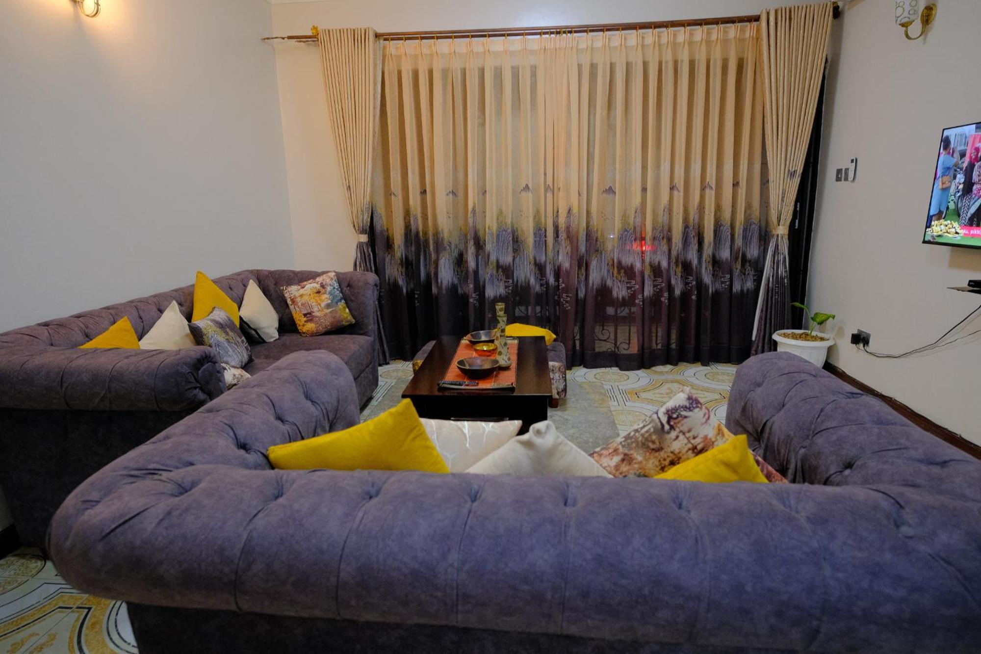 Crystal Uganda Next To Un Base Apartment Entebbe
